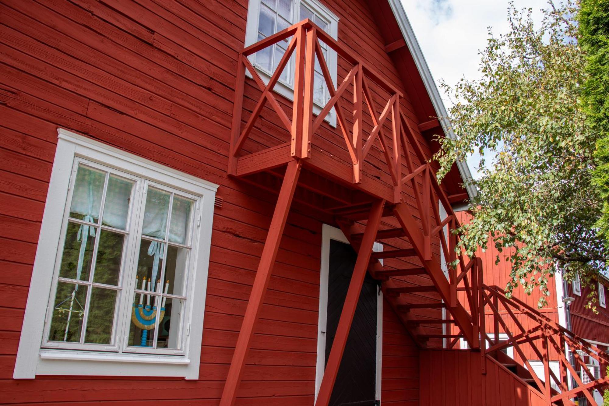 Hem Till Garden Boutique Hotel Västerås Kültér fotó