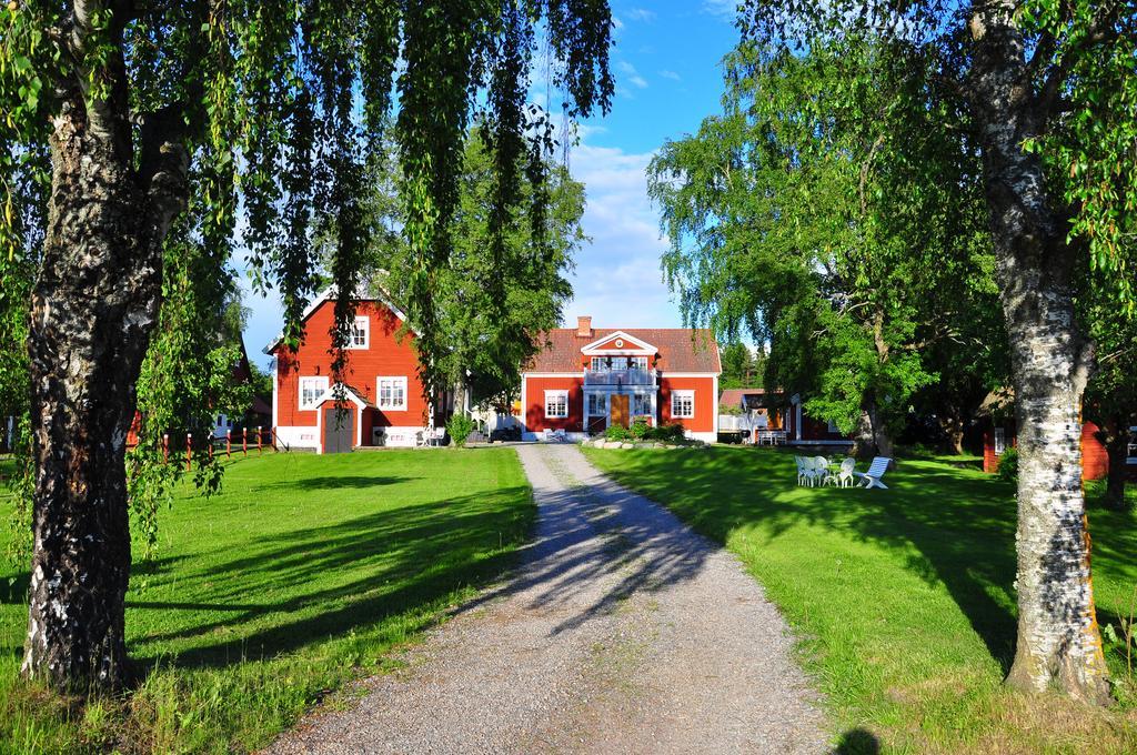 Hem Till Garden Boutique Hotel Västerås Kültér fotó