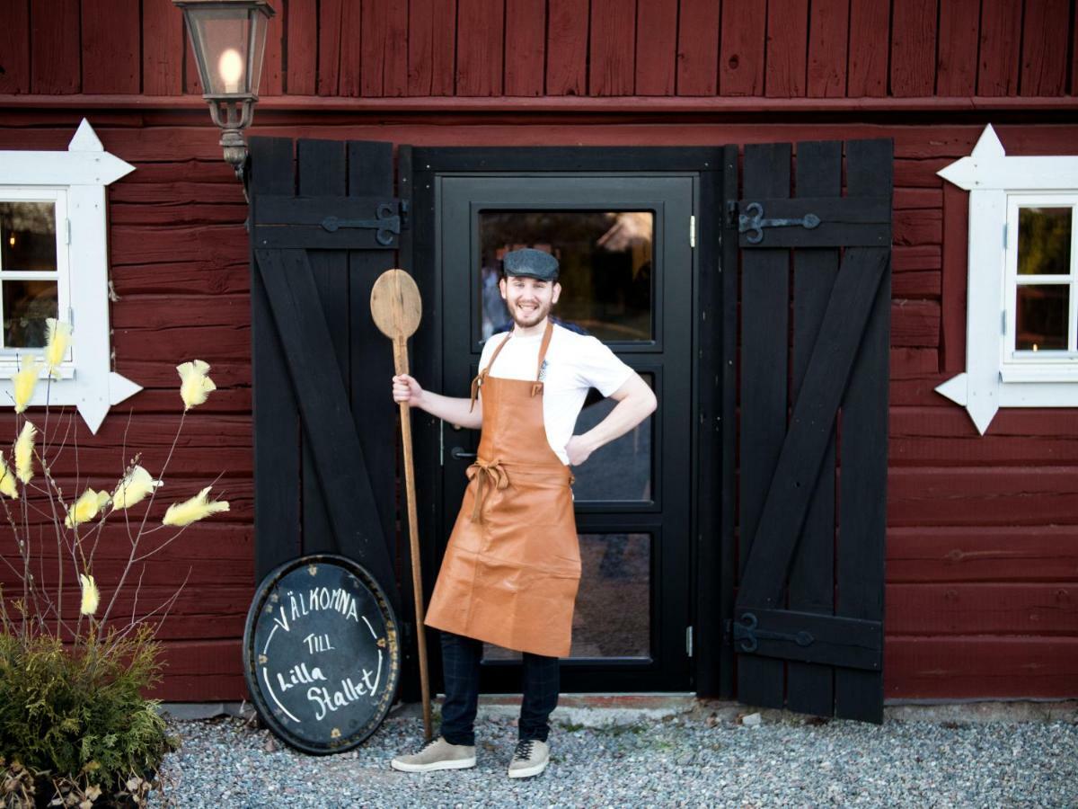 Hem Till Garden Boutique Hotel Västerås Kültér fotó